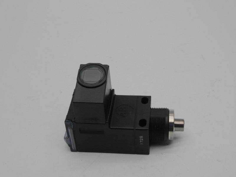 ALLEN BRADLEY 42GRC-9200-QD SER. B 10-30VDC NSNP