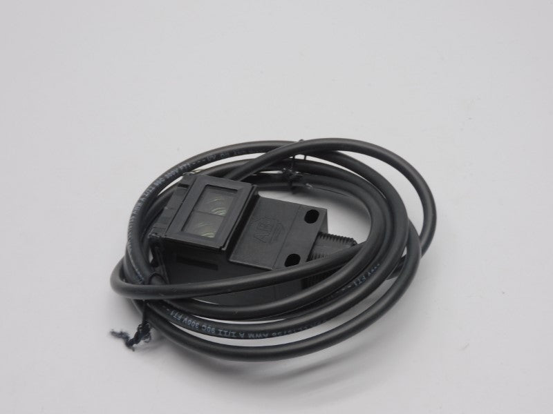 ALLEN BRADLEY 42GRU-9203 SER. B 70-264VAC/DC NSNP