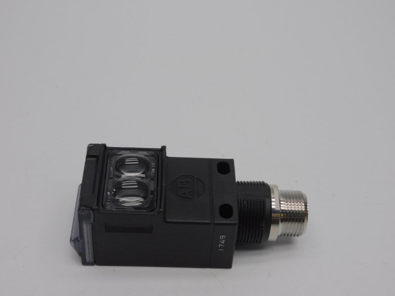 ALLEN BRADLEY 42GRU-9002-QD SER. B 70-264VDC/AC 2A  (AS PICTURED) NSNP
