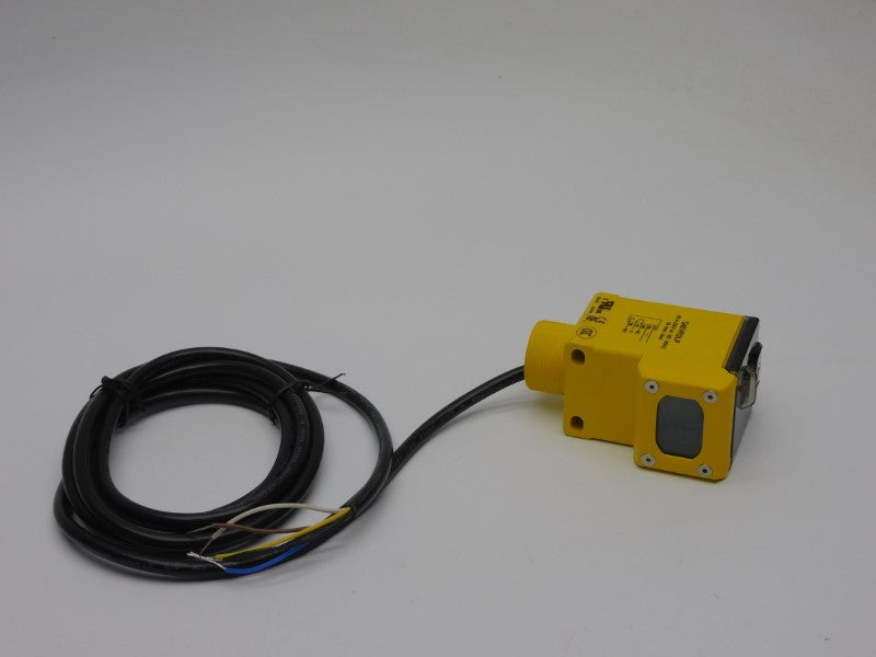 BANNER ENGINEERING Q45VR2LP 90-250VAC 5A NSNP