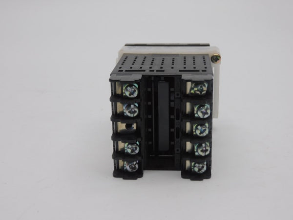 OMRON E5CSV-R1T-F 250VAC 3A UNMP