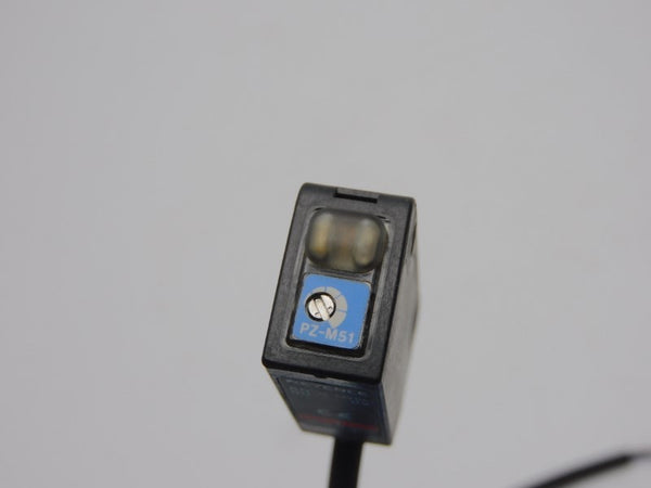 KEYENCE PZ-M51 (T) 12-24VDC UNMP