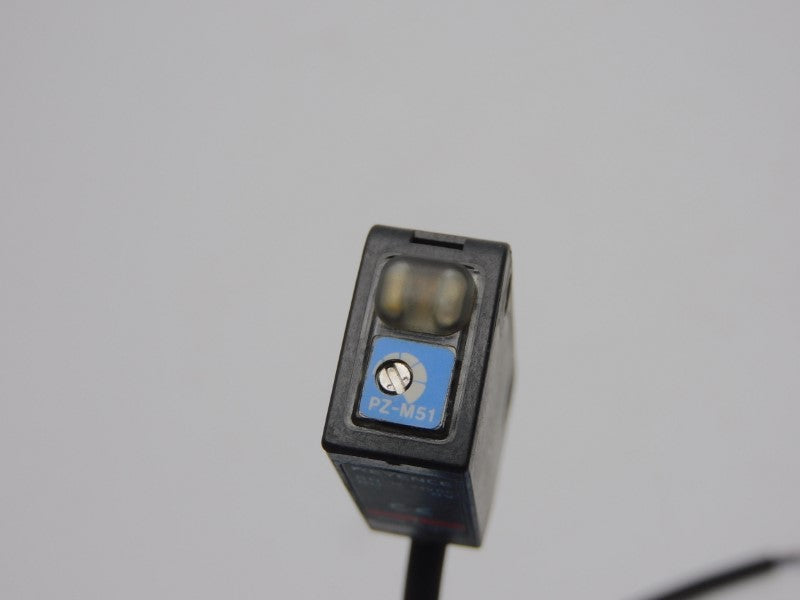 KEYENCE PZ-M51 (T) 12-24VDC UNMP