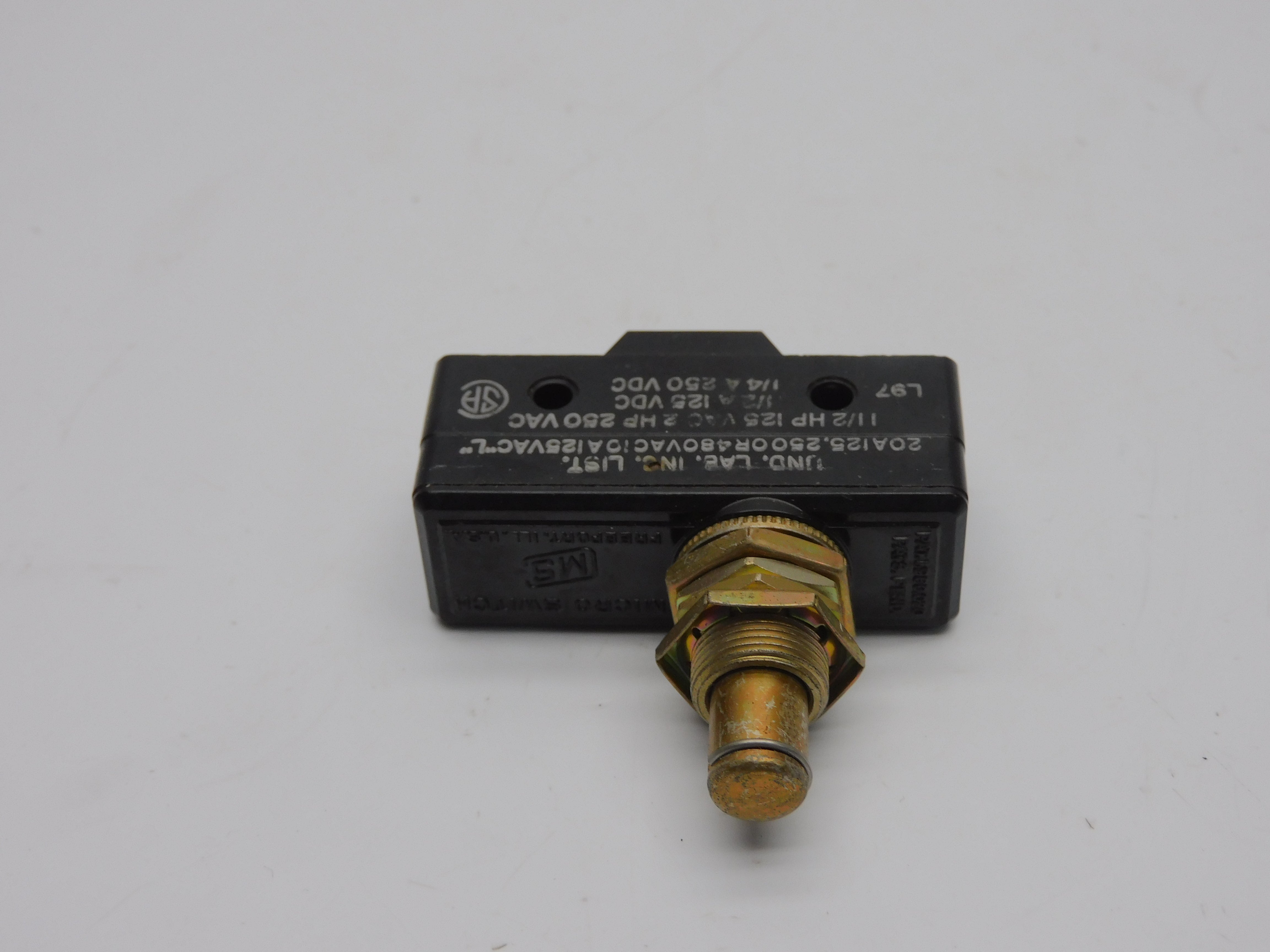 MICRO SWITCH BA-2RQ1-A2 250VDC 20A NSNP