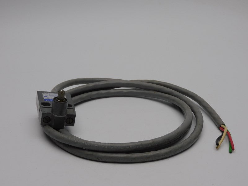 MICRO SWITCH 914CE16-6 250VAC 5A UNMP