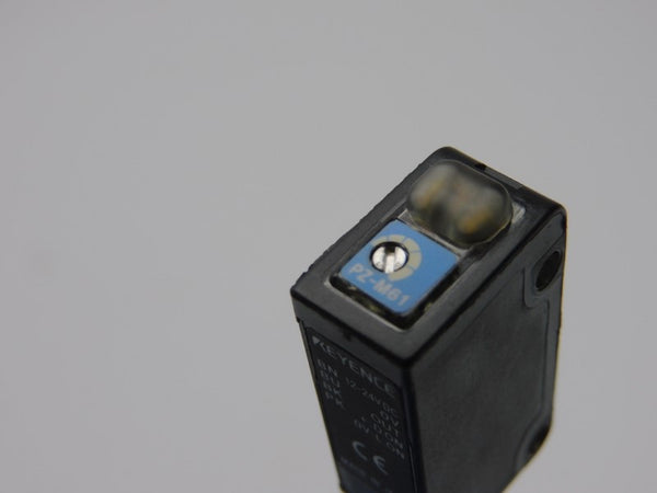KEYENCE PZ-M61 12-24VDC UNMP