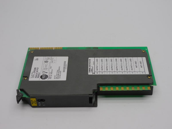 ALLEN BRADLEY 1771-OFE2 SER. B F/W B REV. Z01 5VDC 1.4A (NO TERMINAL) UNMP
