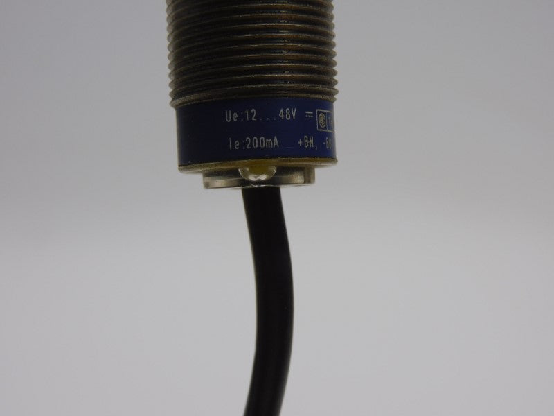 TELEMECANIQUE XS1M18NA370 12-48V UNMP
