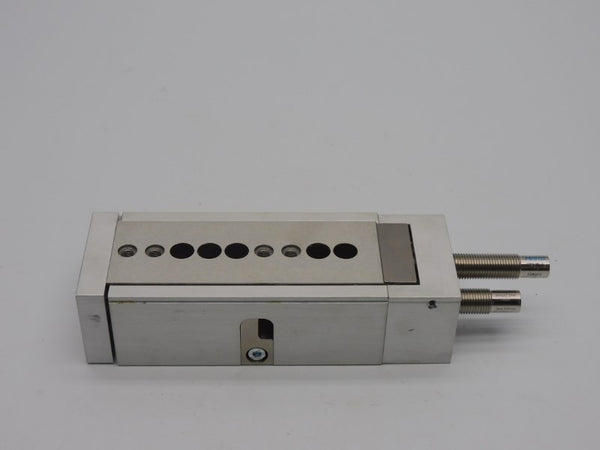 FESTO DGSL-12-40-Y3A 543978 NSNP