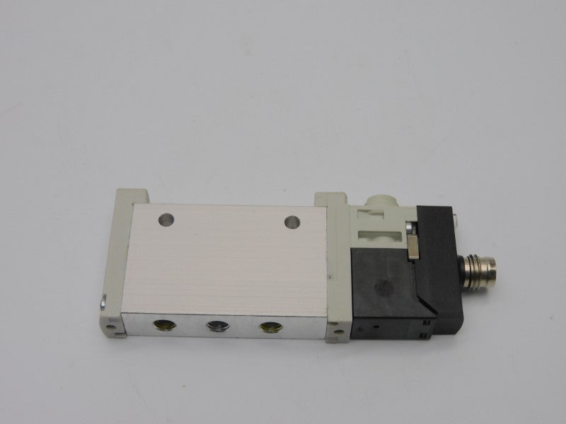 FESTO VUVG-L10-M52-RT-M5-1P3 24VDC UNMP