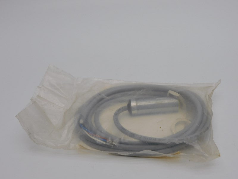 TURCK BI5-M18-VP4X 1561100 10-65VDC NSMP