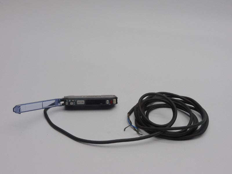 KEYENCE FS-V31P 12-24VDC UNMP
