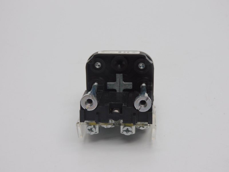 ALLEN BRADLEY 800T-A6B SER. T NSNP