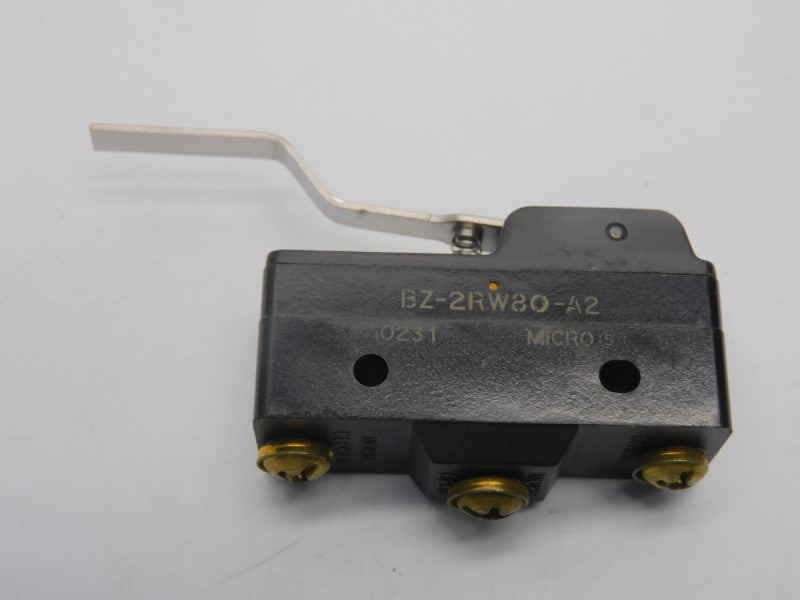 MICRO SWITCH BZ-2RW80-A2 480VAC 15A UNMP