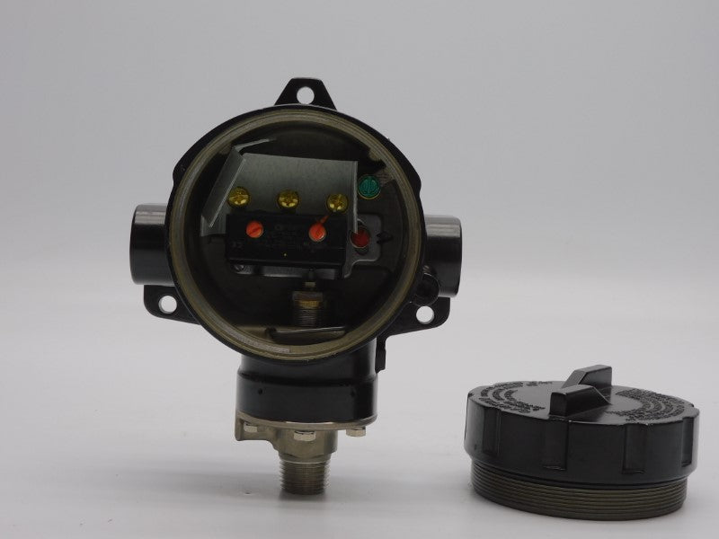 ASHCROFT B724B XFS06 480VAC 15A 200PSI NSNP