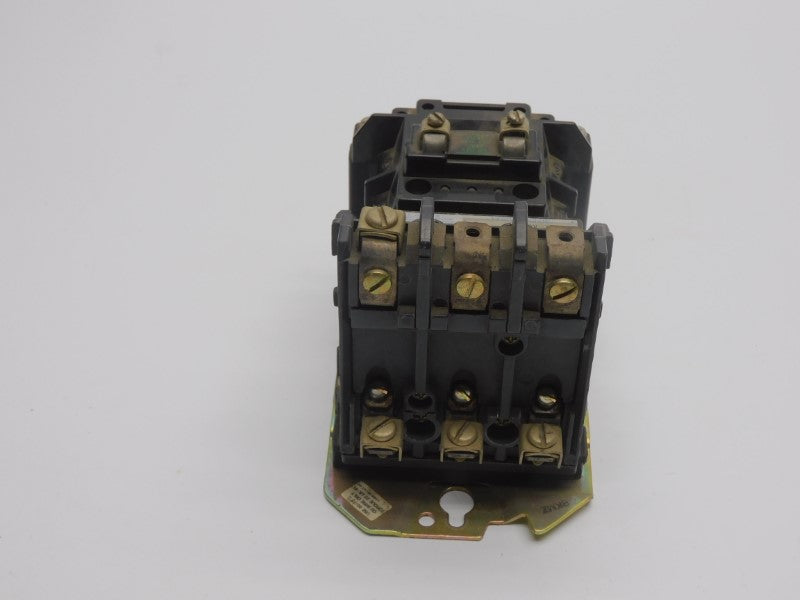 ALLEN BRADLEY 500L-AOA93 SER. B 220/230-240V 20A UNMP
