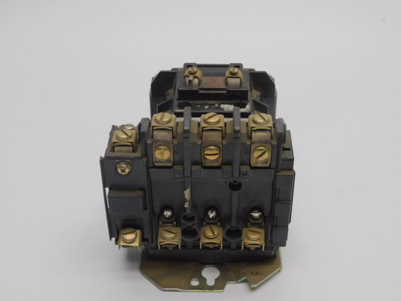 ALLEN BRADLEY 500-AOD940 SER. B 110/115-120V 18A UNMP