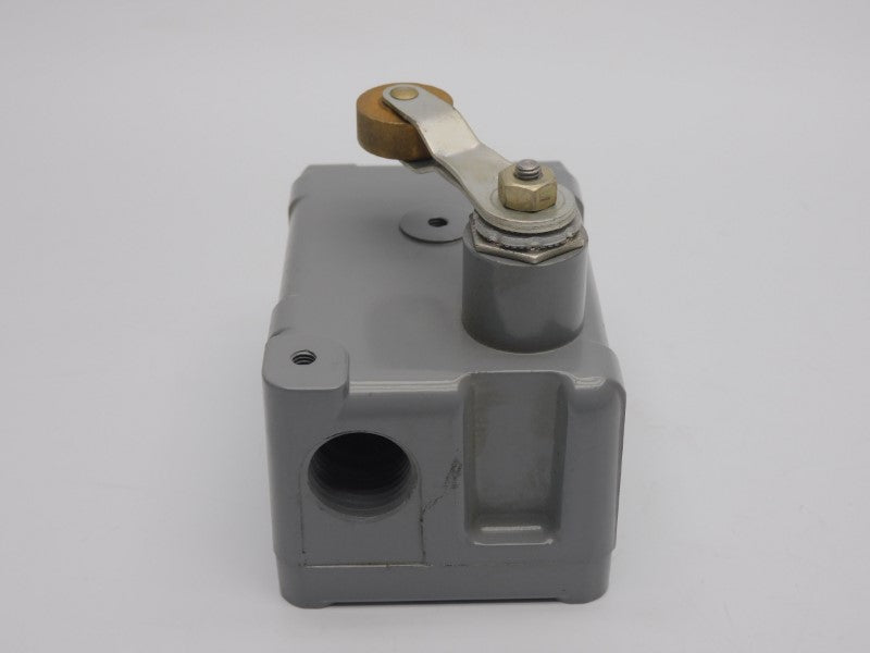 MICRO SWITCH EX-AR30 480VAC 15A (GREY) UNMP