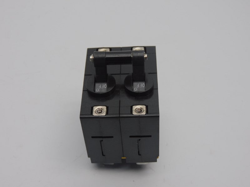 IDEC NRAS2111-5AAD-TK2170 250VAC 5A NSMP