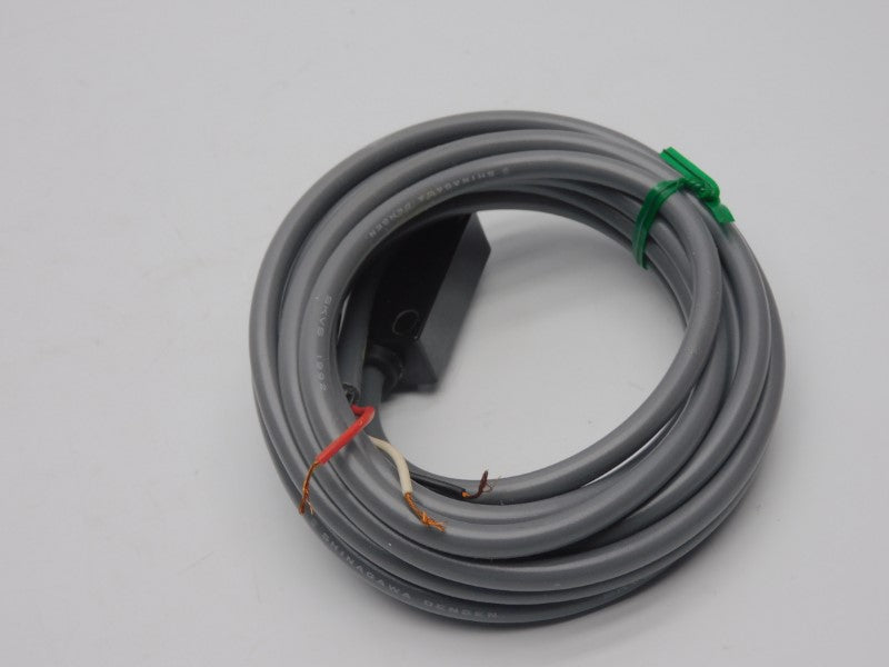 FUJI ELECTRIC PEW-20M 10-30VDC 3M NSMP