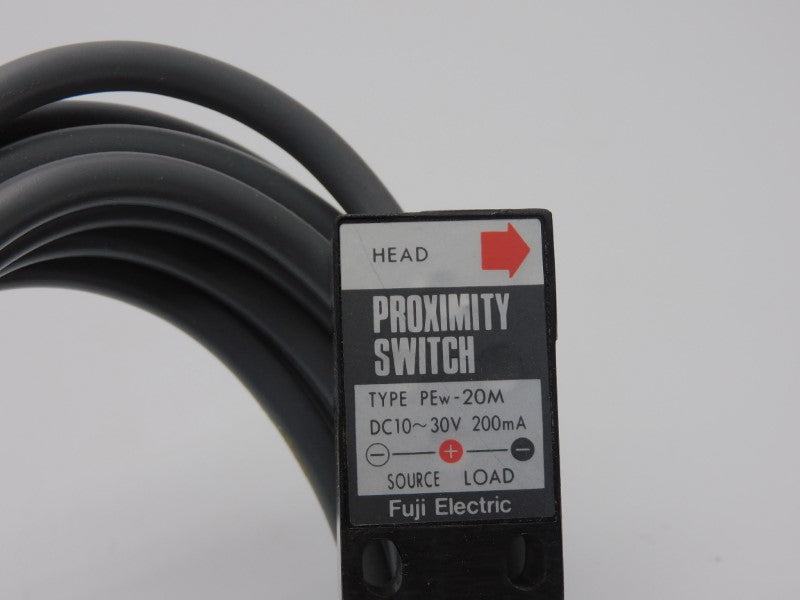 FUJI ELECTRIC PEW-20M 10-30VDC 3M NSMP