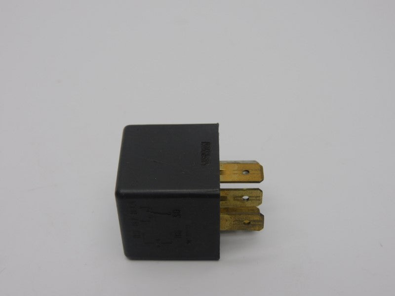 POTTER&BRUMFIELD VF4-15F11 12VDC 40/30A UNMP