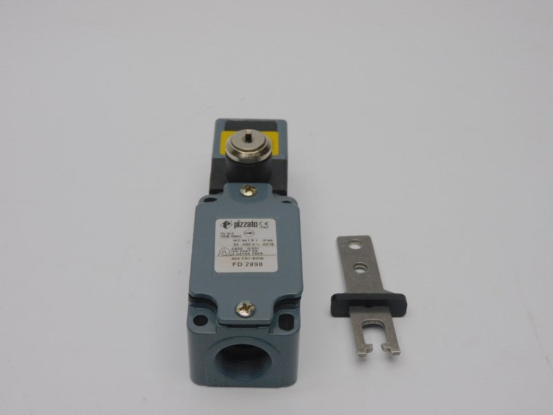 PIZZATO FD2898 400V 3A (NO KEY) NSMP