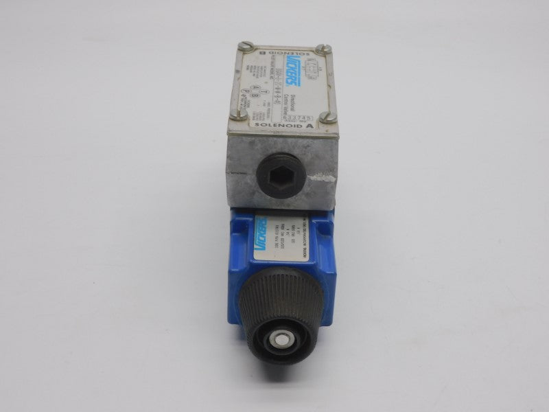 VICKERS DG4V32CMWB40 633745 115/120VAC .64A 5000PSI NSNP