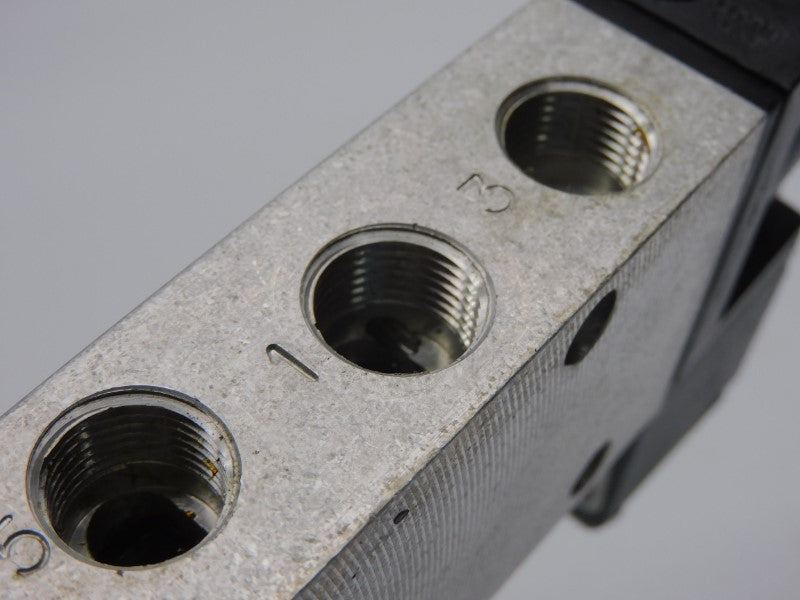 PARKER 422CA021A83 110/120V 150PSI (NO CONNECTOR) UNMP