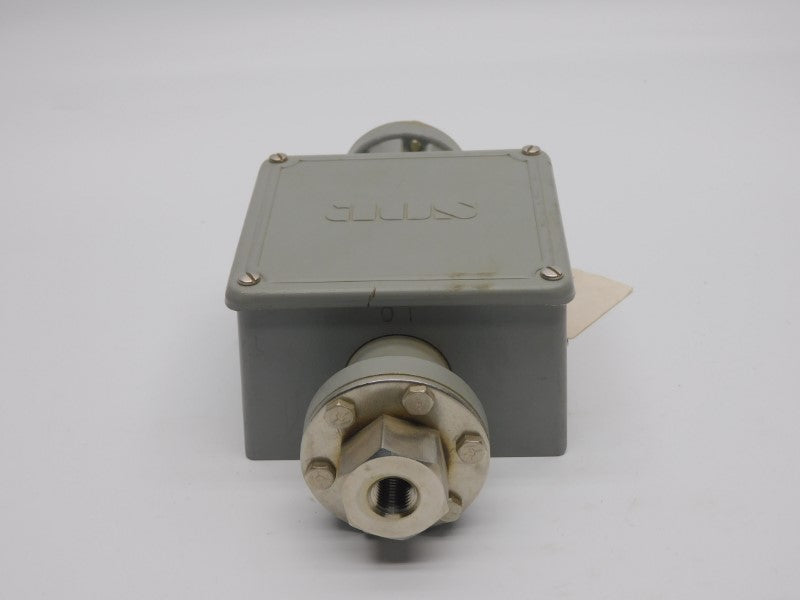 SOR 15RB-K2-M4-C1A-CS 300VAC 15A 2.5-8.0PSI NSNP