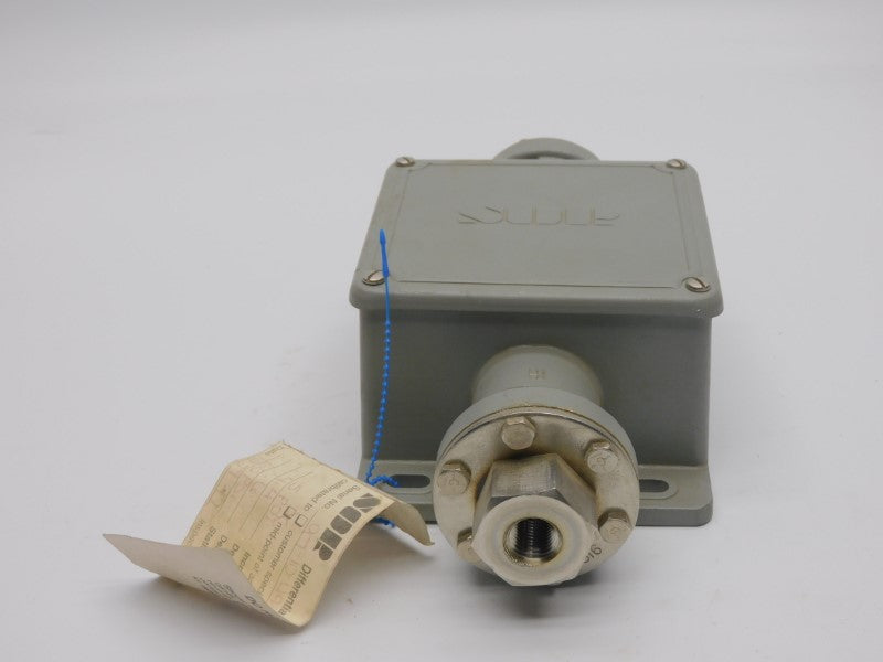 SOR 15RB-K2-M4-C1A-CS 300VAC 15A 2.5-8.0PSI NSNP