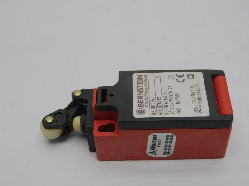 WARNER ELECTRIC 608-6171-022 I88-SU1ZHW 300VAC 3A NSMP