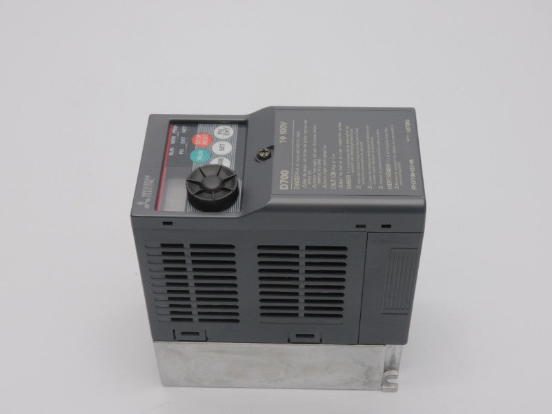 MITSUBISHI ELECTRIC FR-D710W-025-NA 200-240V 10.8A NSMP