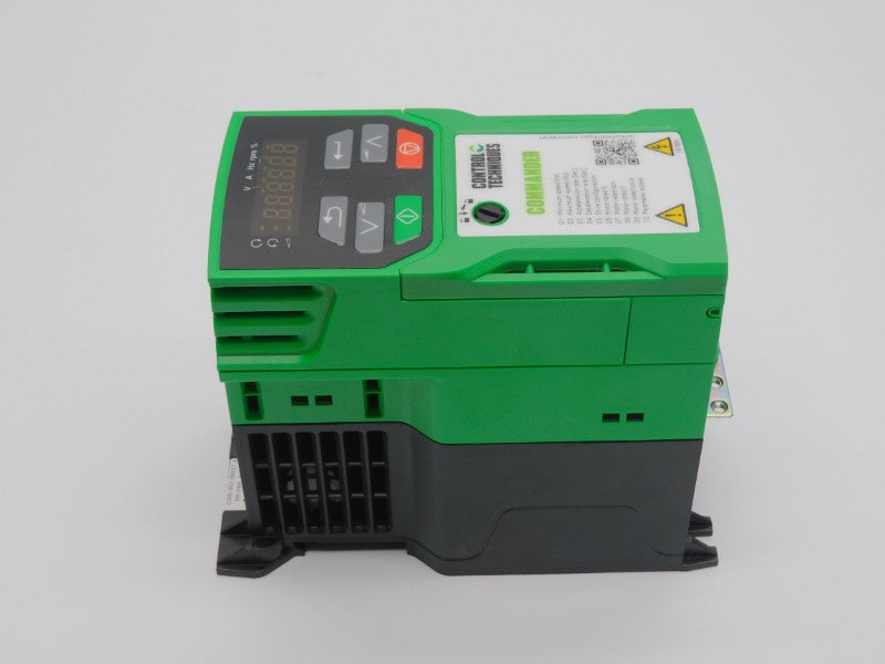 CONTROL TECHNIQUES C200-01200017A10100AB100 F/W 01.10.00.20 0-240V 4.5A NSMP