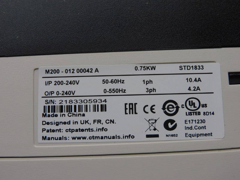 CONTROL TECHNIQUES M200-01200042A10100AB100 F/W V01.05.03.02 0-240V 10.4A NSMP