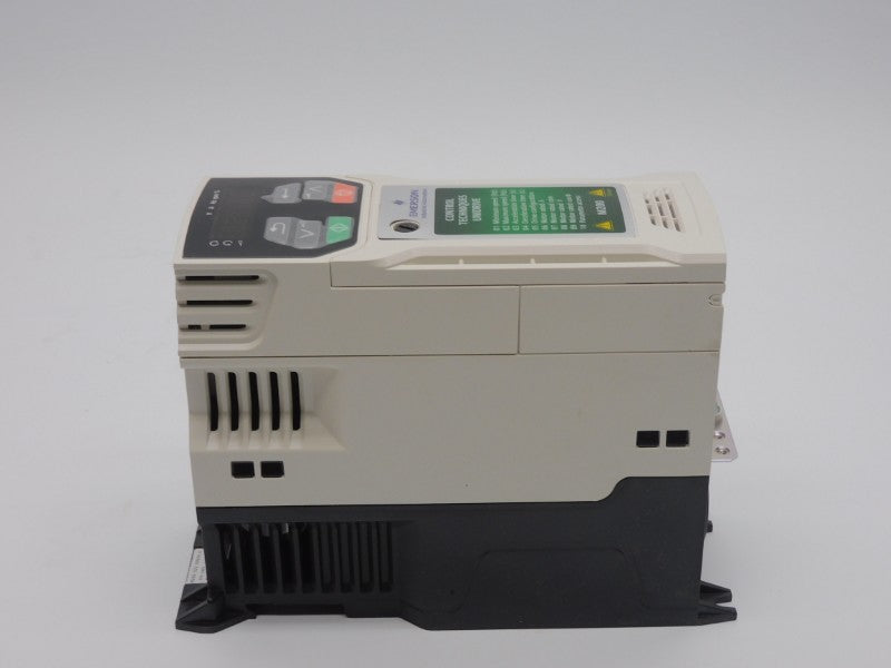 CONTROL TECHNIQUES M200-02200056A10100AB100 F/W 01.04.04.02 0-240V 14.9A NSMP