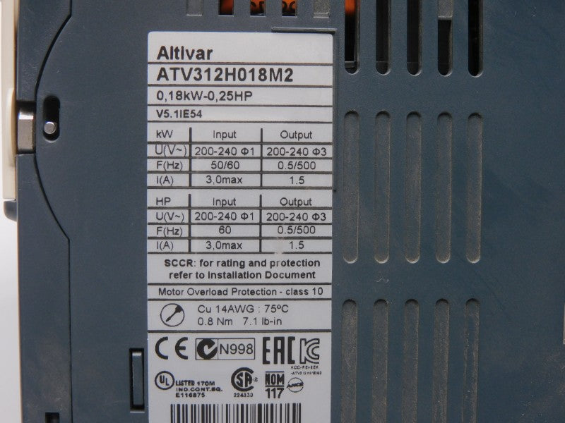 SCHNEIDER ELECTRIC ATV312H018M2 VER. 5.1 200/240V 3.0A NSMP