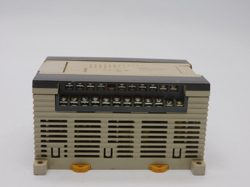 OMRON CPM1A-30CDR-A-V1 250V 16A UNMP