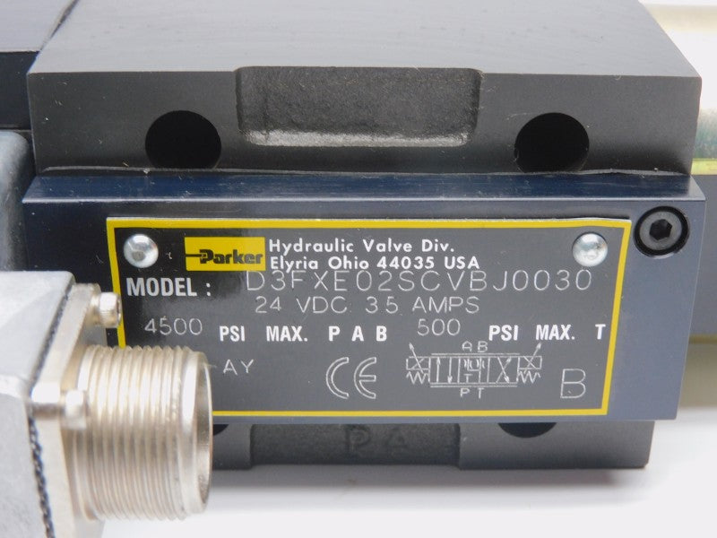 PARKER D3FXE02SCVBJ0030 24VDC 3.5A 4500PSI NSMP