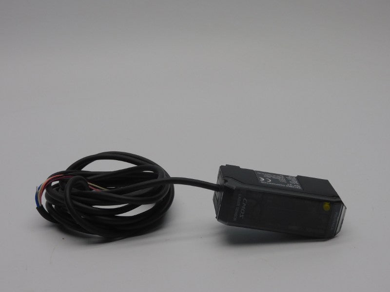 KEYENCE GV-21 10-30VDC UNMP