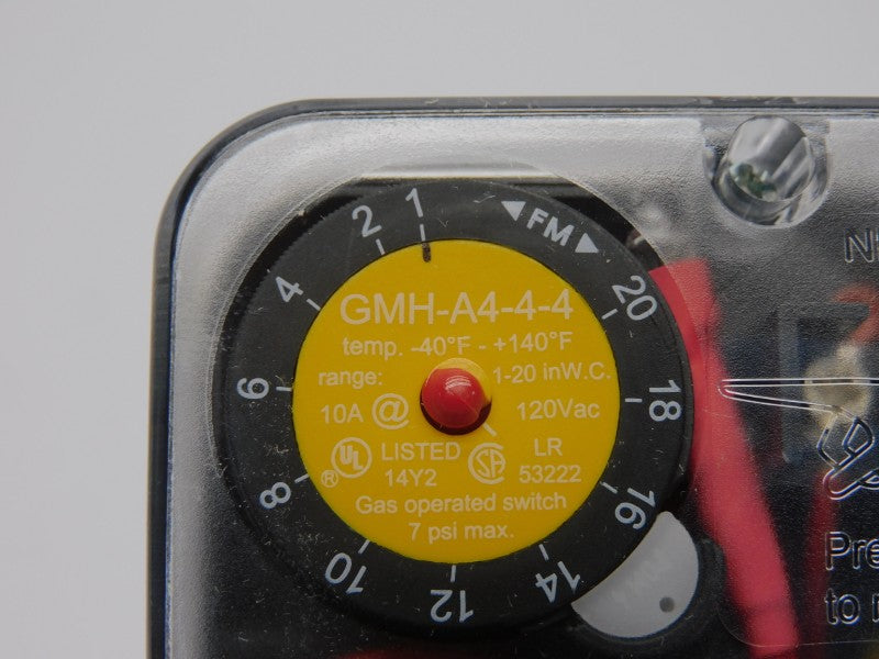 DUNGS GMH-A4-4-4 217326 120VAC 10A NSMP