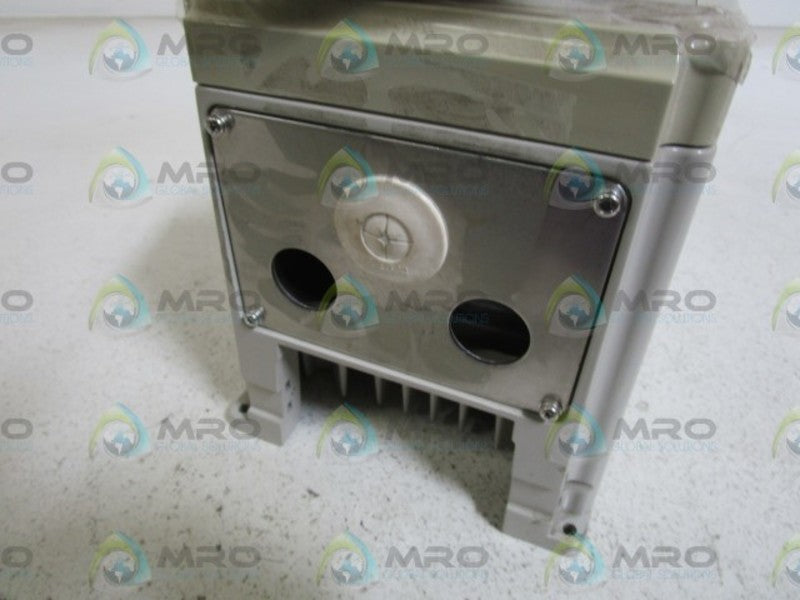 YASKAWA DRIVE CIMR-V7CU41P5 W/ SOFTWARE UNMP