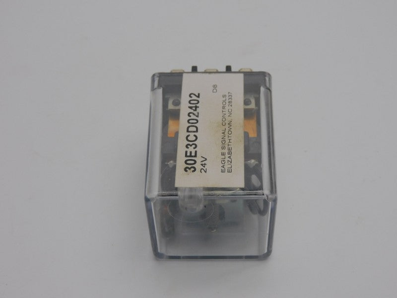 EAGLE SIGNAL 30E3CD02402 24V UNMP