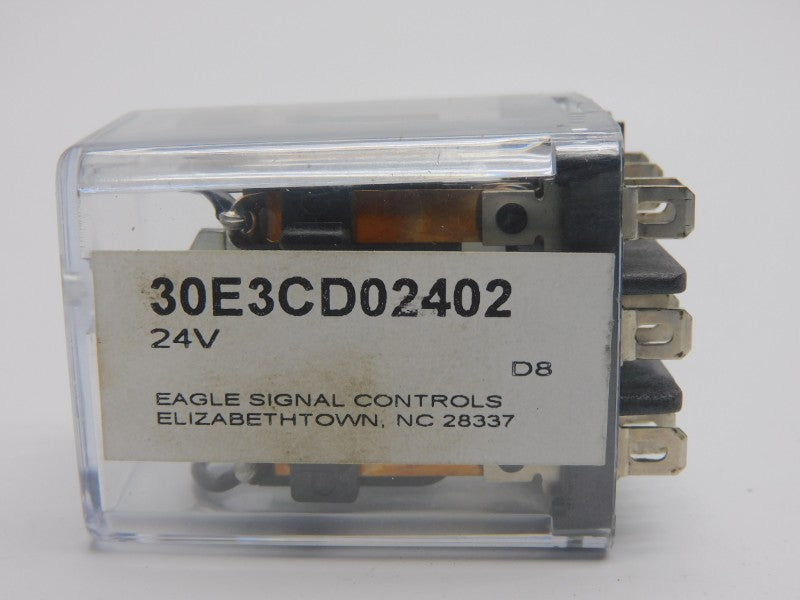 EAGLE SIGNAL 30E3CD02402 24V UNMP