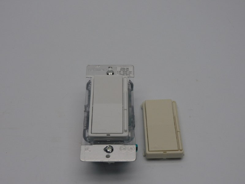 LEVITON DSL06-1TW 120VAC 2.5A NSMP