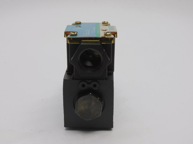 VICKERS DG4V3S2AMFWB560 110/120V .48/.46A 5000PSI NSNP