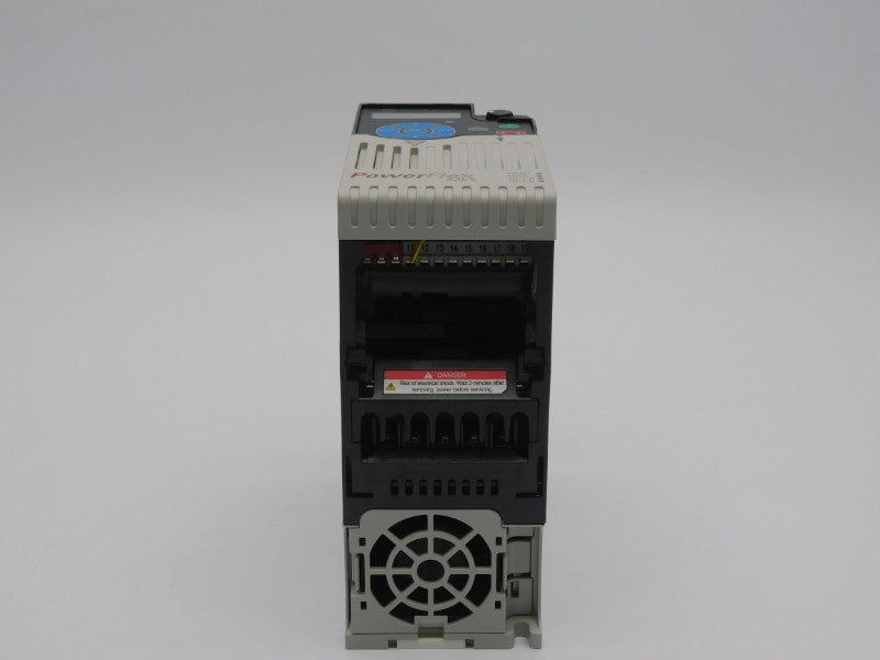 ALLEN BRADLEY 25B-D2P3N104 SER. A F/W 7.001 323-528V 3.2A NSNP