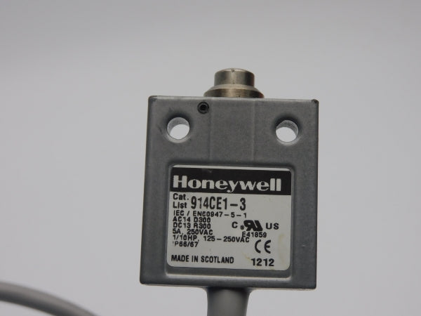 HONEYWELL 914CE1-3 250VAC 5A UNMP