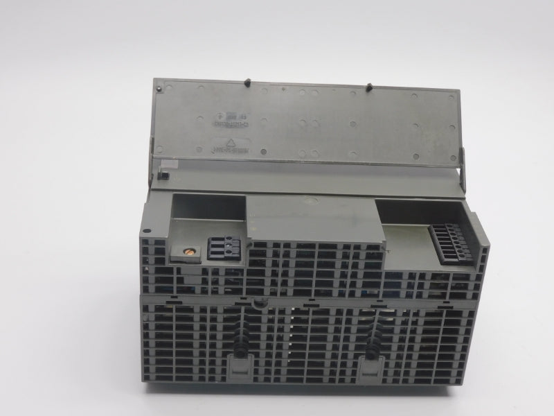 SIEMENS 6ES7307-1KA00-0AA0 120/230VAC 10A UNMP