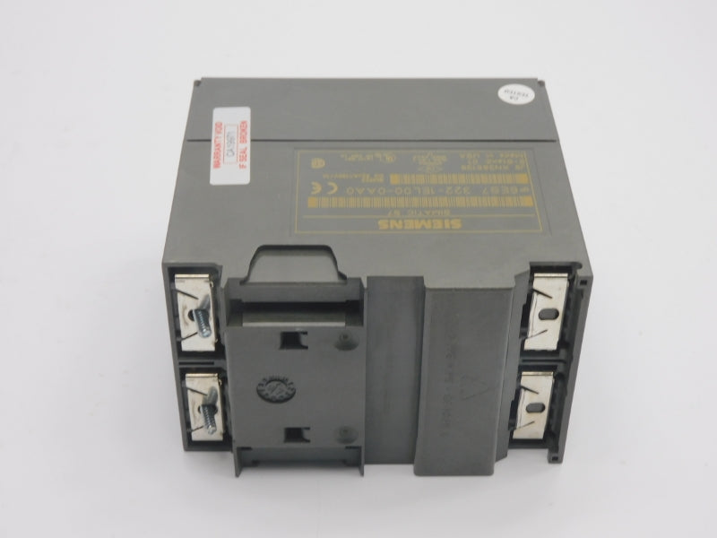 SIEMENS 6ES7322-1EL00-0AA0 120VAC 1A UNMP